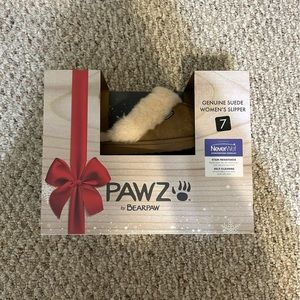 PAWZ by Bearpaw Hickory Mackenzie Slippers Brand New size 7 Never Wet Technology